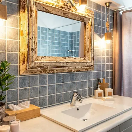 Sun Smiles In Naousa, Paros Holiday home