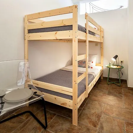 Sun Smiles In Naousa, Paros Naousa (Paros)