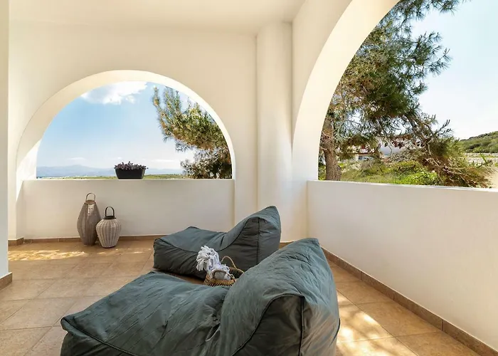 Sun Smiles In Naousa, Paros Vakantiehuis