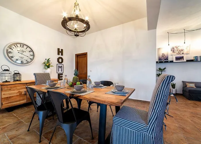 Vakantiehuis Sun Smiles In Naousa, Paros *