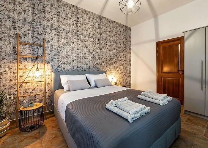 Sun Smiles In Naousa, Paros 펜션 *